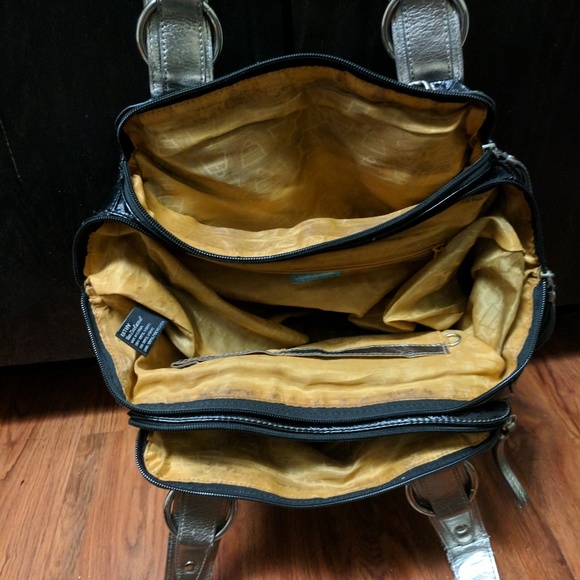 💲💲Kathy Van Zeeland Purse💲💲 - Picture 3 of 3